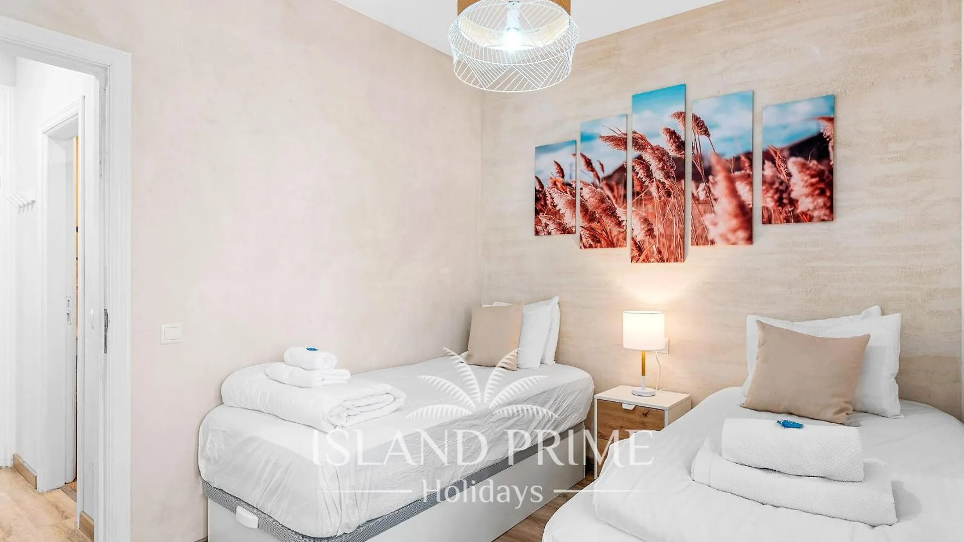 Apartment Heated Pool Complex Holiday In Amarilla Golf Fcb20 San Miguel de Abona Spain